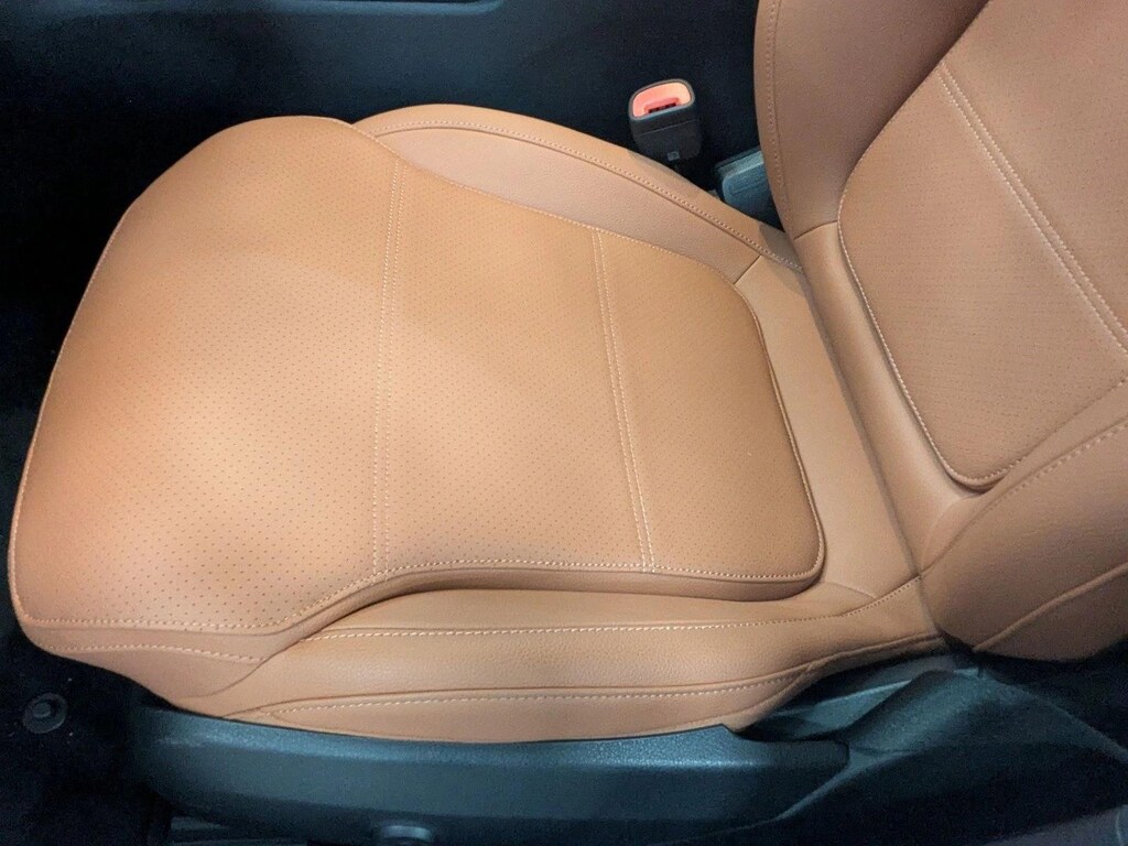 New 2025 Mercedes-Benz C-Class C 300 Sedan Sedan