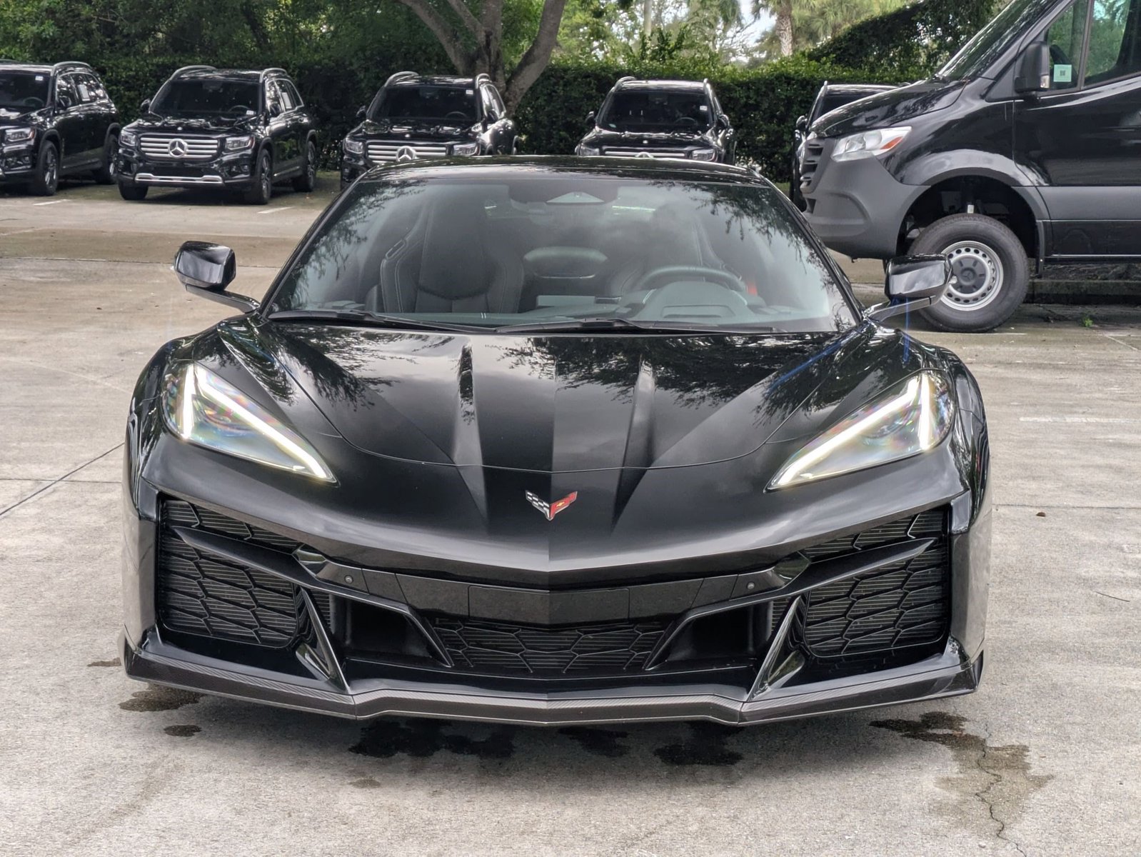 2024 Chevrolet Corvette Z06 2LZ Convertible photo 2