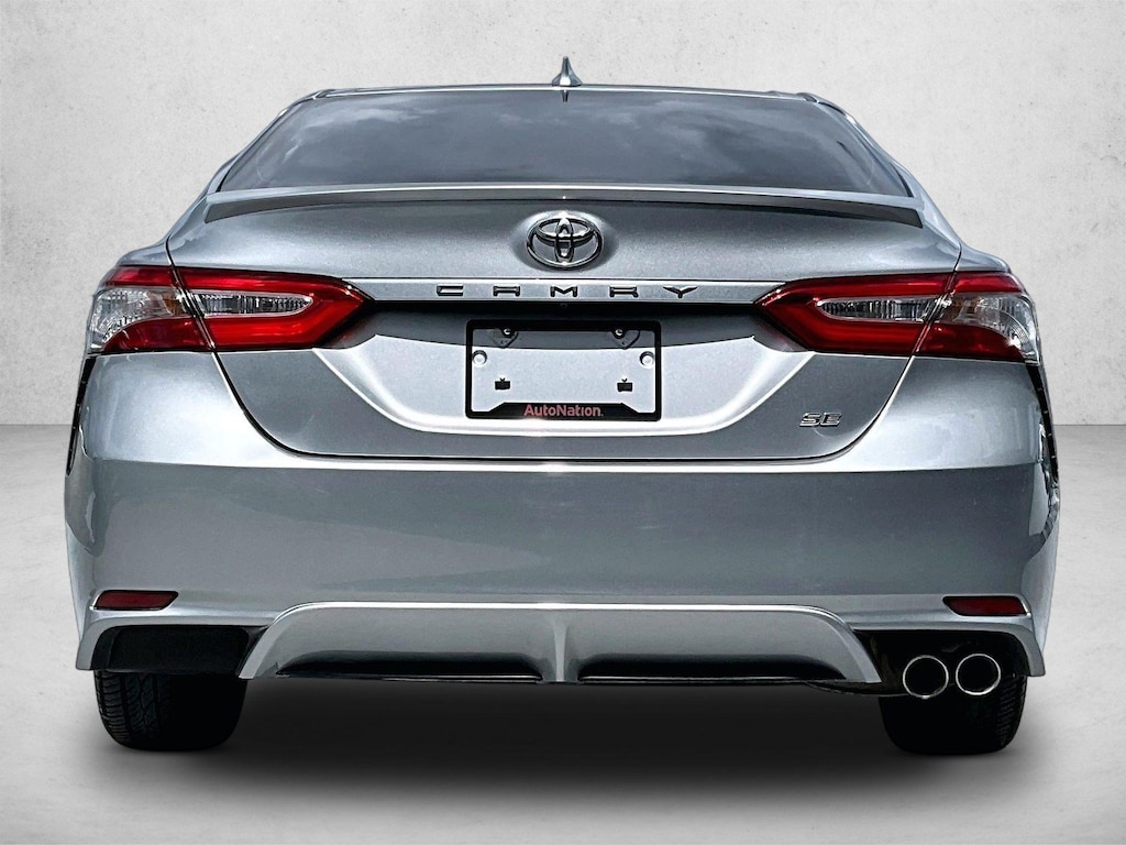Used 2019 Toyota Camry SE Sedan