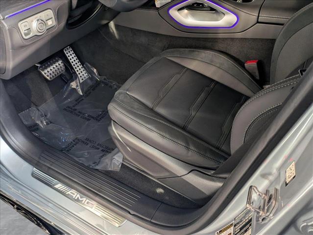 2025 Mercedes Benz GLE AMG 63 S 4MATIC photo 4