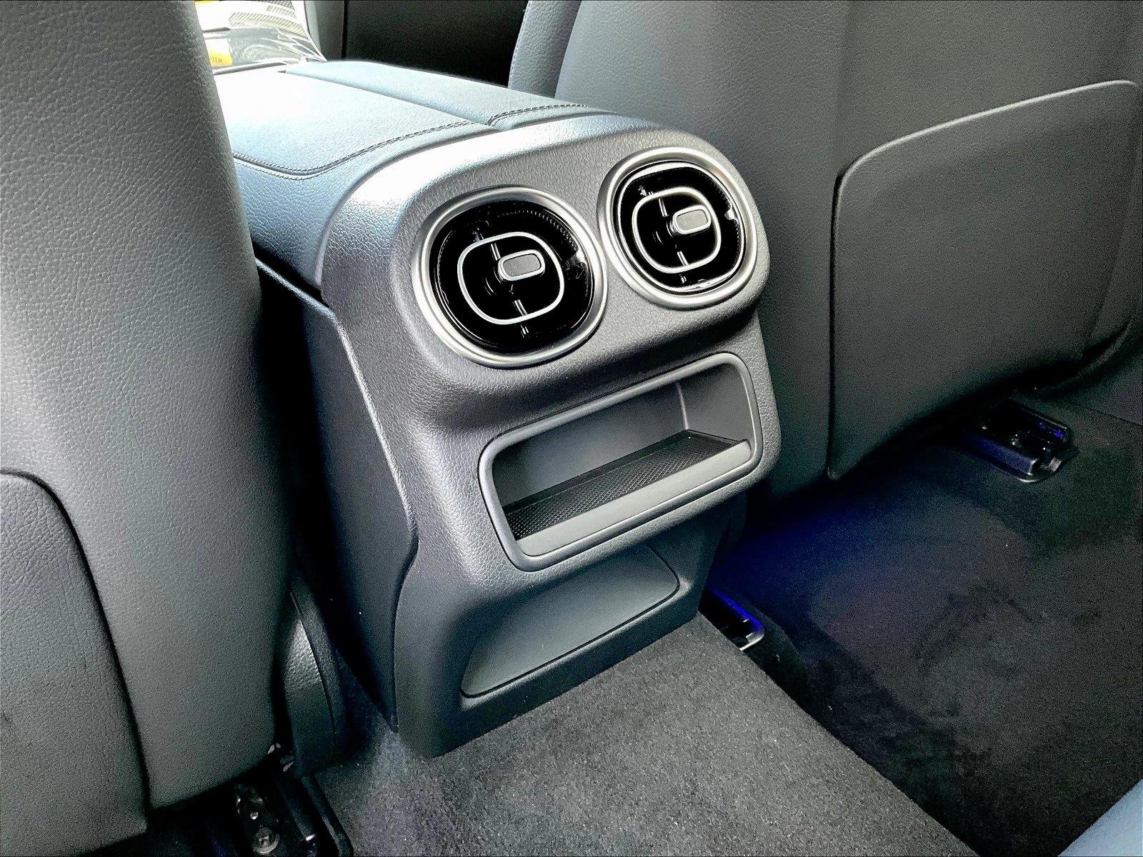 2026 Mercedes-Benz GLC Base - Photo 17