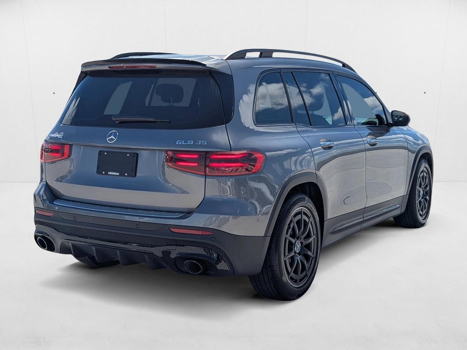 2026 Mercedes Benz GLB AMG 35 4MATIC photo 2