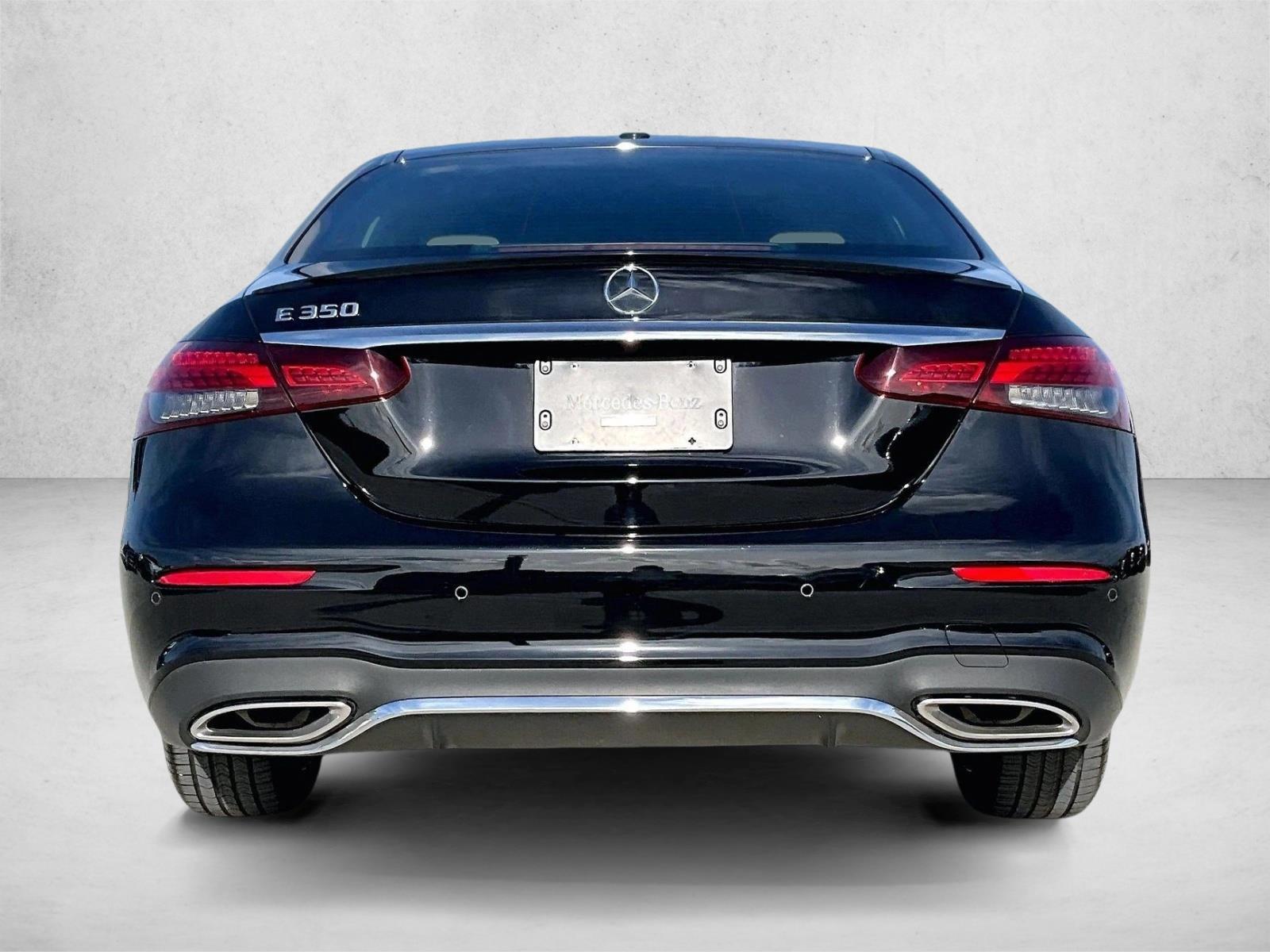 2022 Mercedes Benz E 350 Sedan photo 4