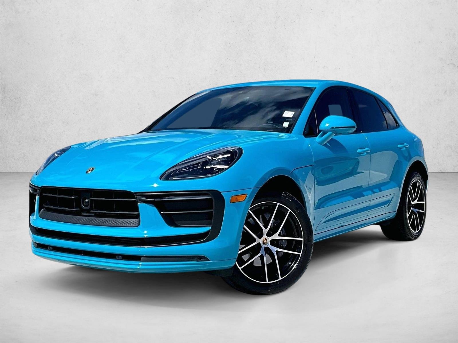 2023 Porsche Macan -'s photo