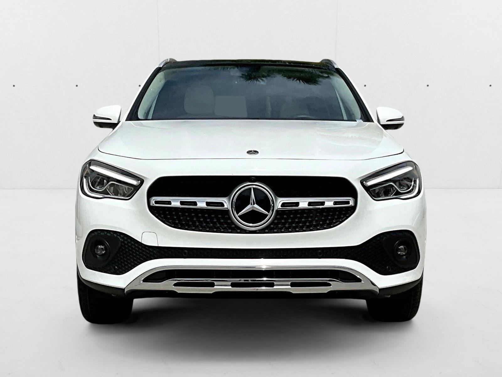 2022 Mercedes Benz GLA 250 photo 3