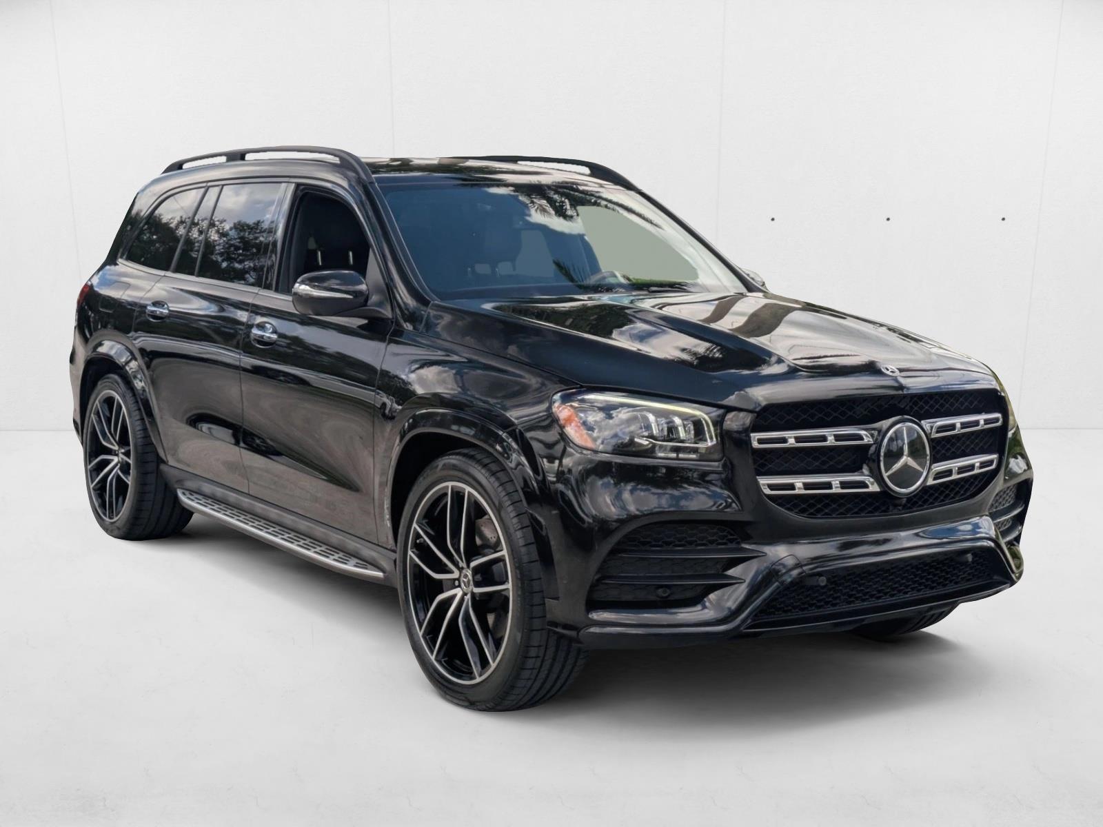 2022 Mercedes Benz GLS 450 4MATIC photo 3