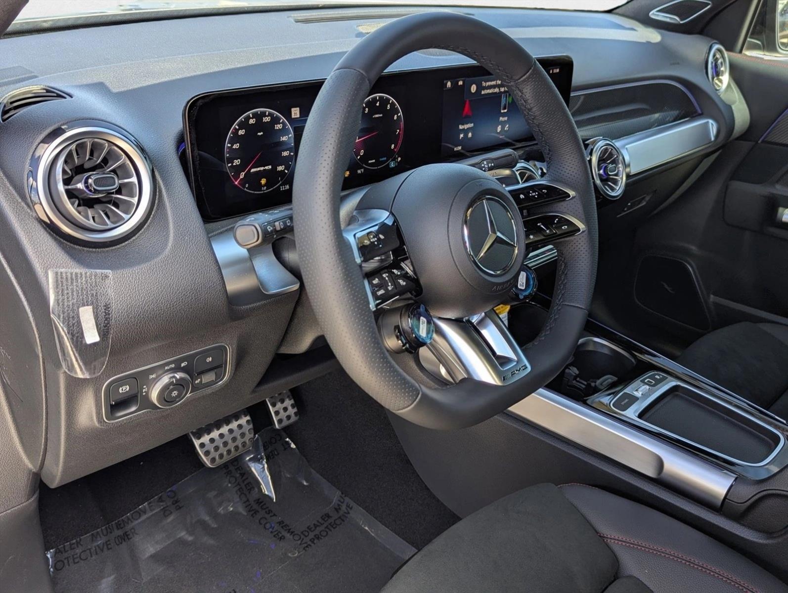 2026 Mercedes Benz GLB AMG 35 4MATIC photo 3