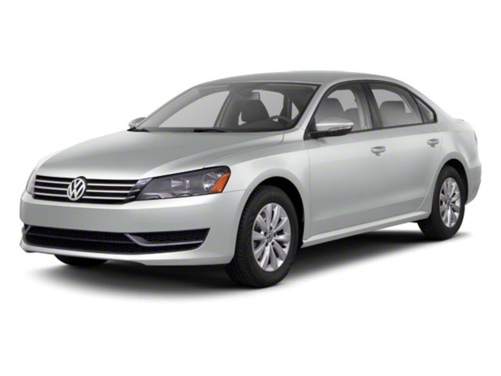 Used 2012 Volkswagen Passat 2.5L SE Sedan