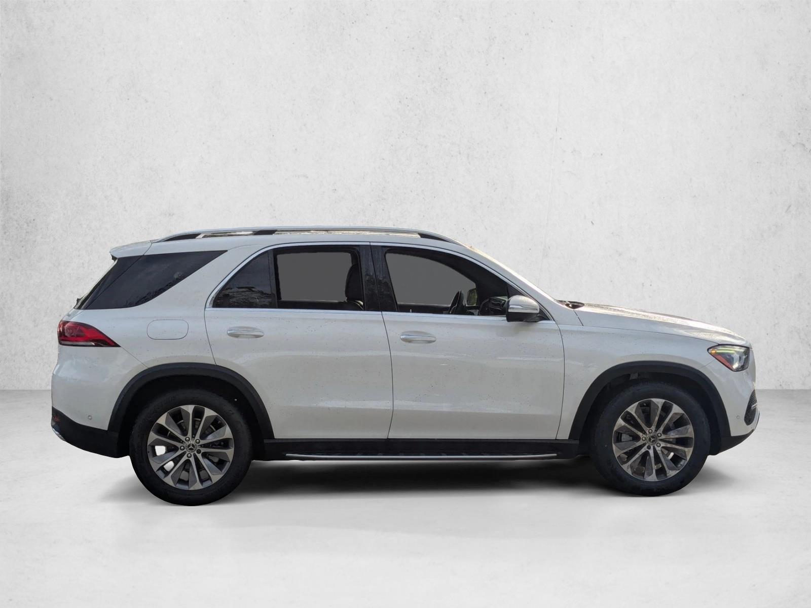 2022 Mercedes Benz GLE 350 4MATIC photo 4