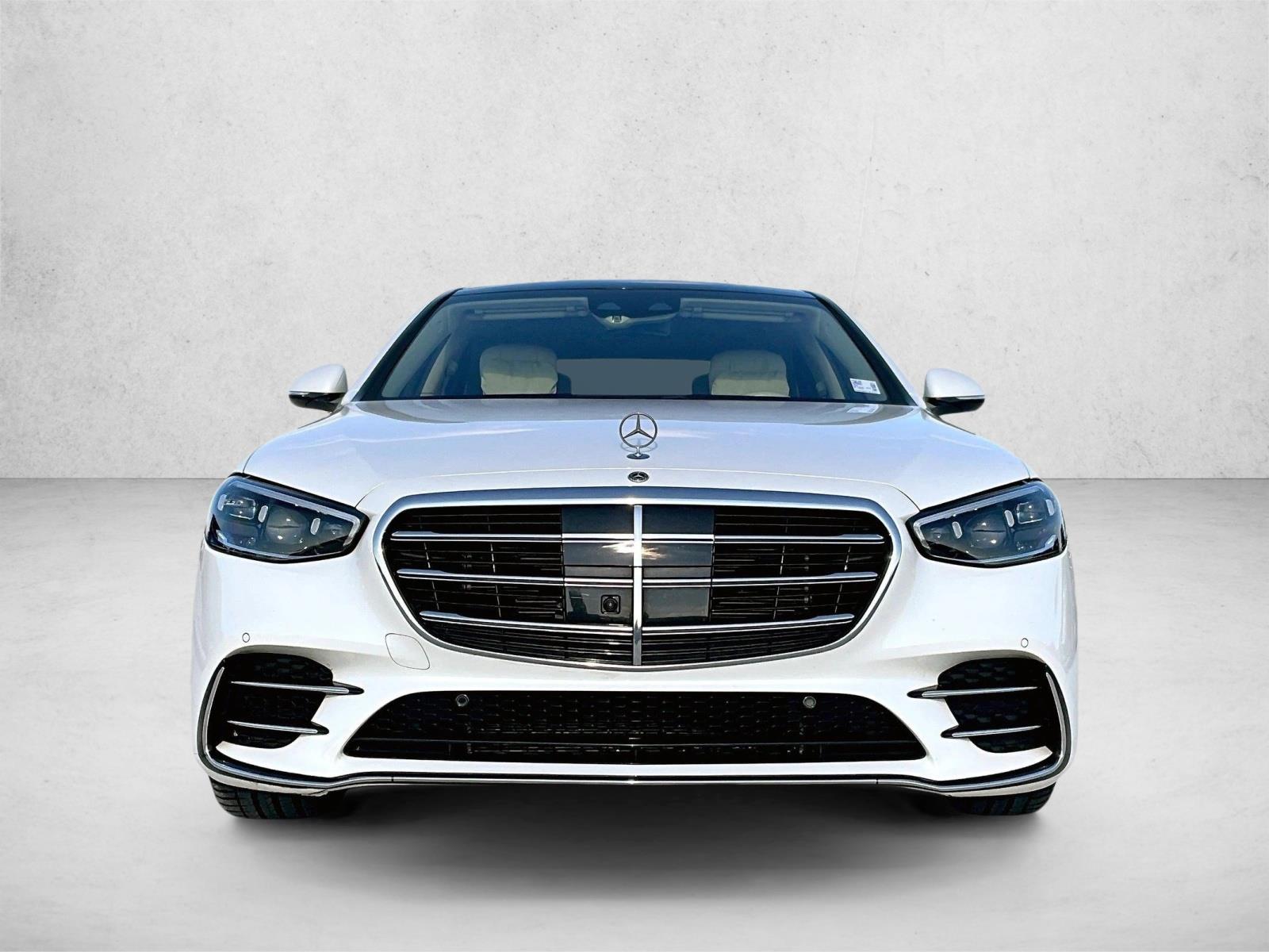2022 Mercedes Benz S 580 4MATIC photo 3