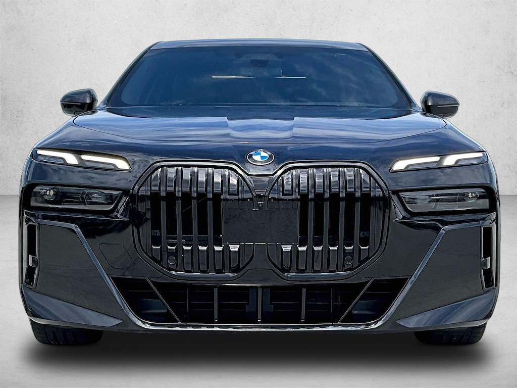 Used 2023 BMW 7 Series xDrive Sedan