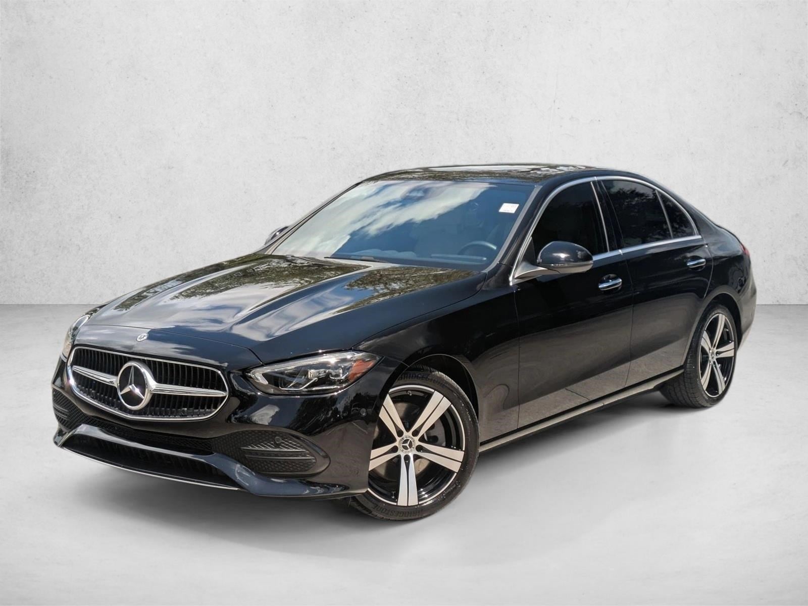 2025 Mercedes-Benz C-Class Sedan C 300's photo