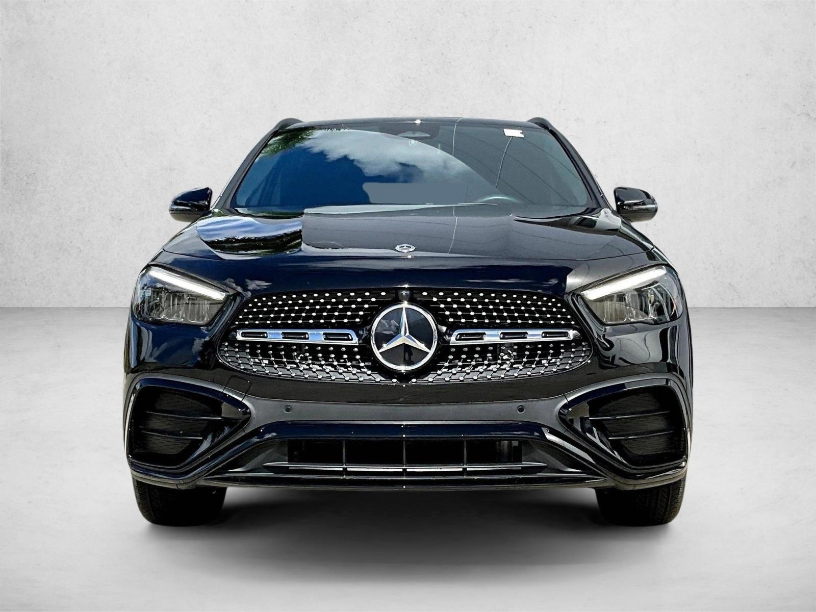 2025 Mercedes Benz GLA 250 photo 3