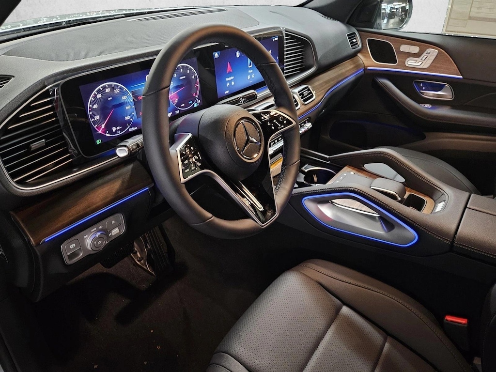 Used 2025 Mercedes-Benz GLE 4MATIC SUV