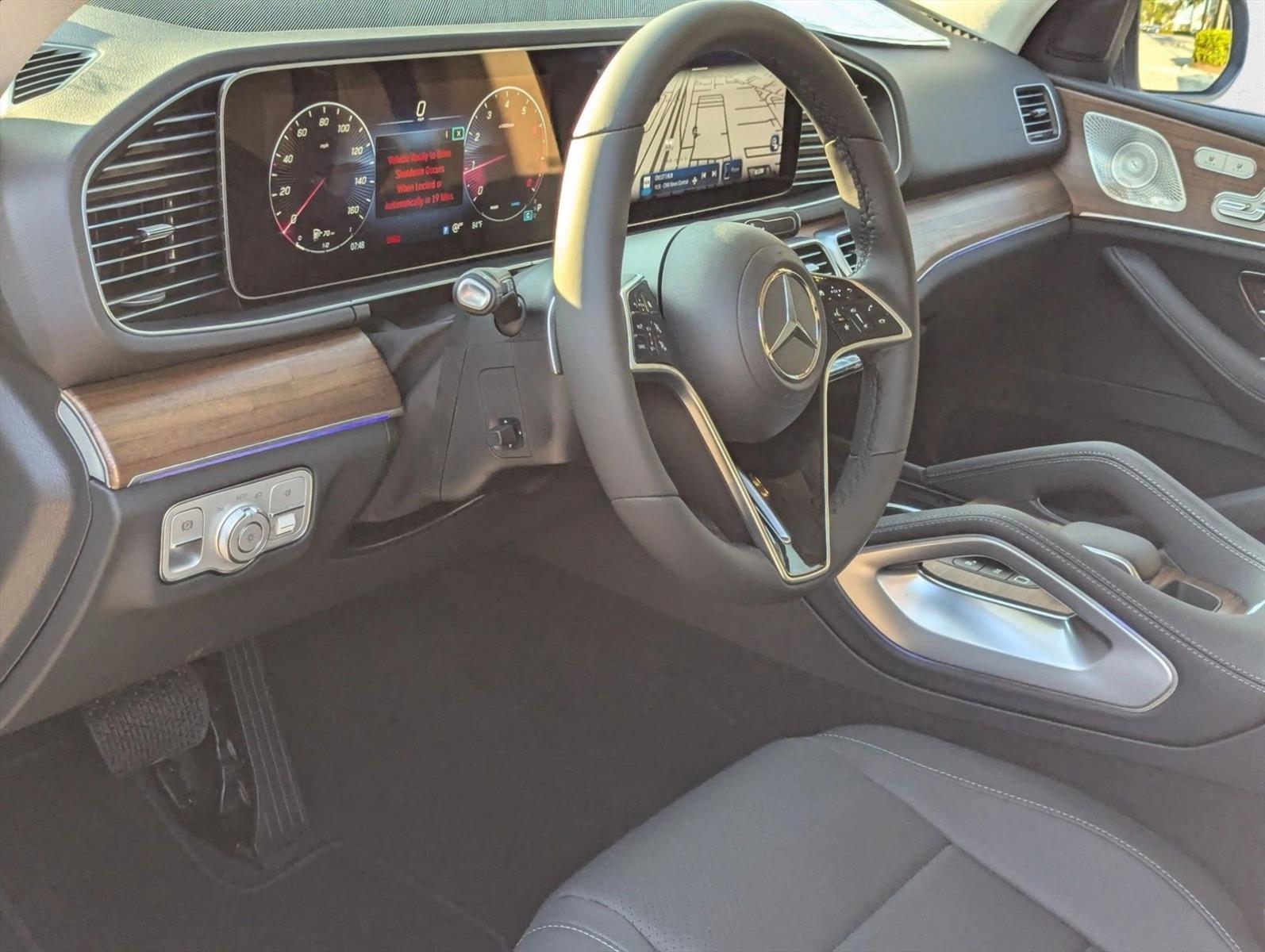 2026 Mercedes Benz GLE 350 photo 3
