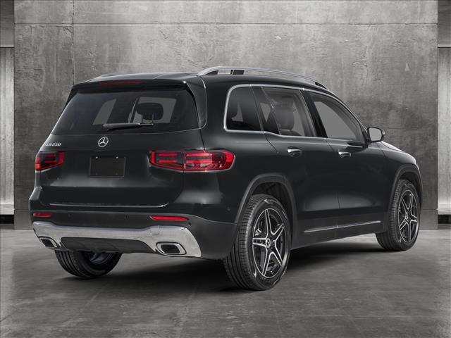 2025 Mercedes Benz GLB 250 photo 2