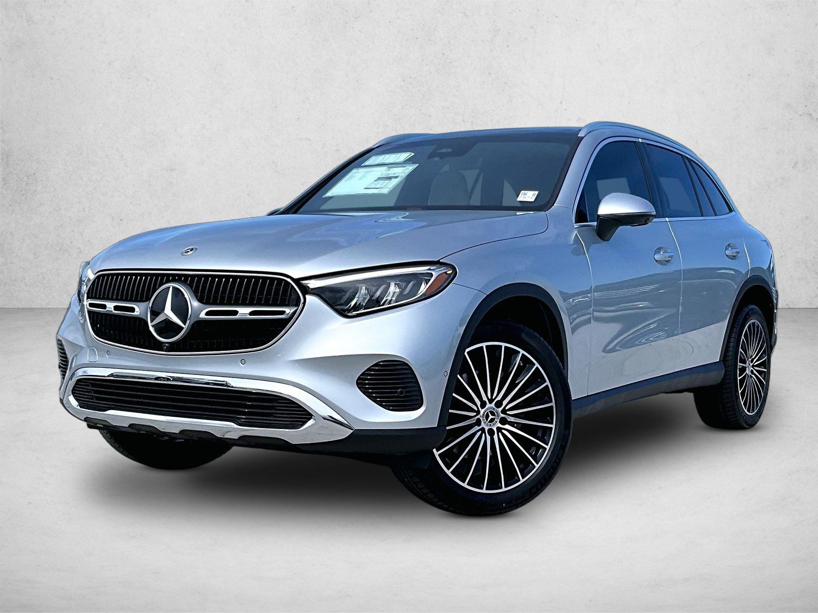 2026 Mercedes-Benz GLC