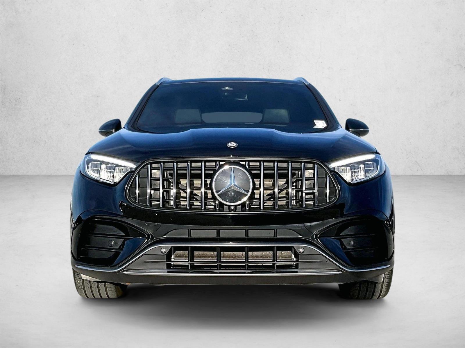 2025 Mercedes Benz GLC 4MATIC photo 3