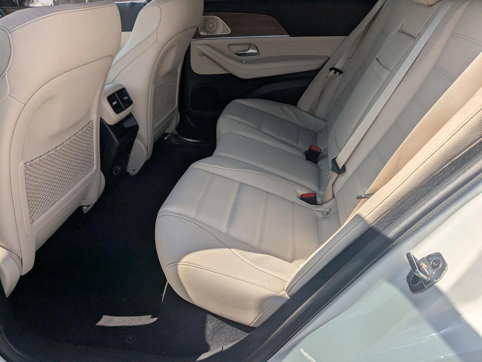 2025 Mercedes-Benz GLE GLE580 - Photo 14