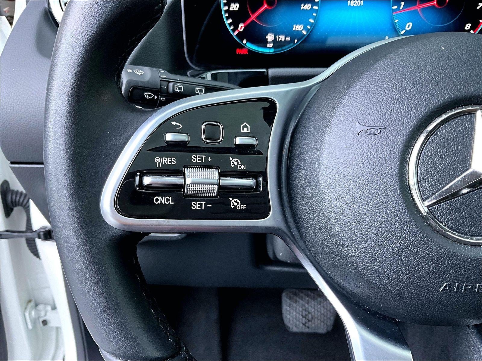 2022 Mercedes-Benz GLA GLA250 - Photo 18