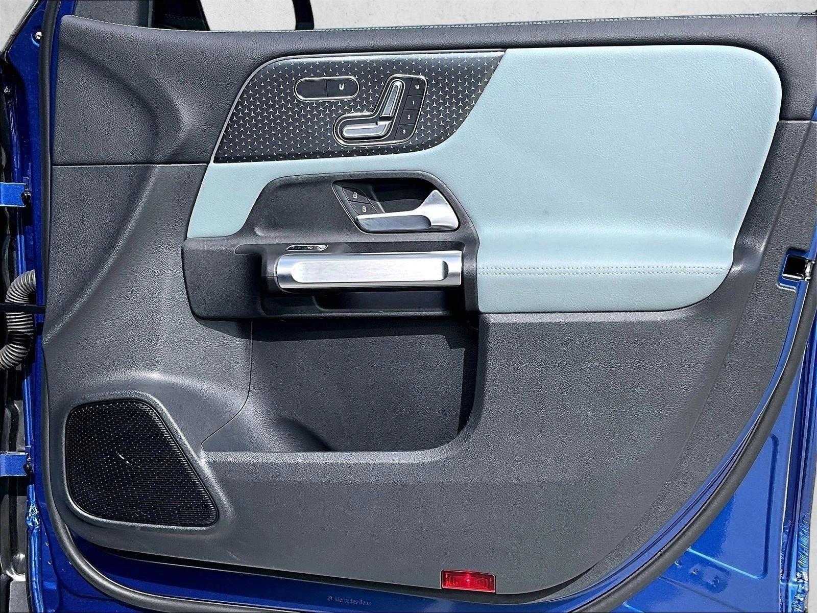 2026 Mercedes-Benz GLB GLB 250 - Photo 19