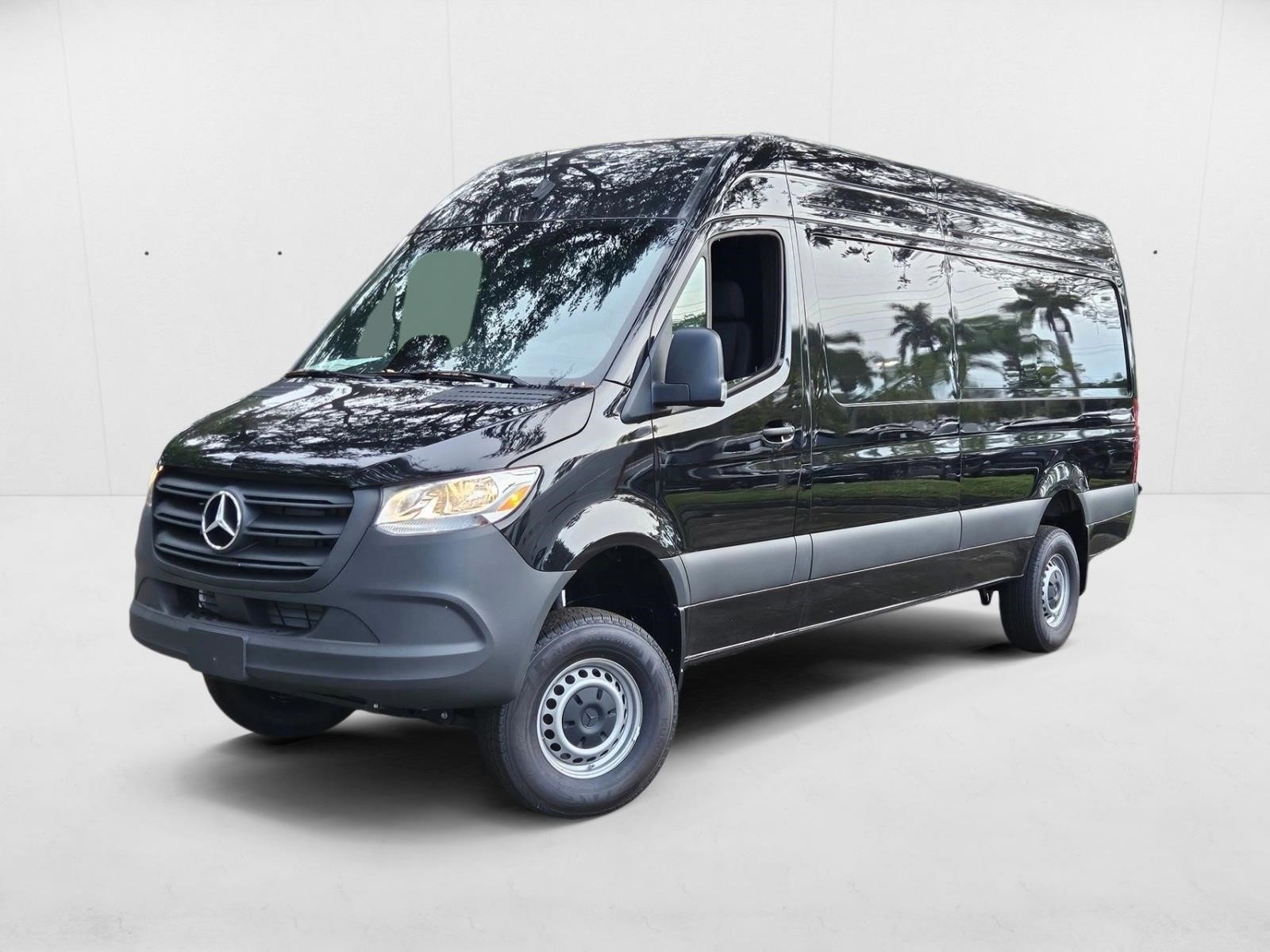 2025 Mercedes-Benz Sprinter Cargo Van Base's photo