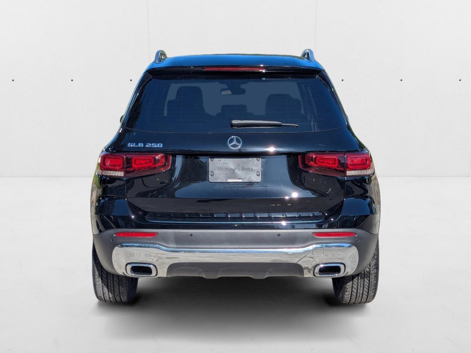 2020 Mercedes Benz GLB 250 photo 4
