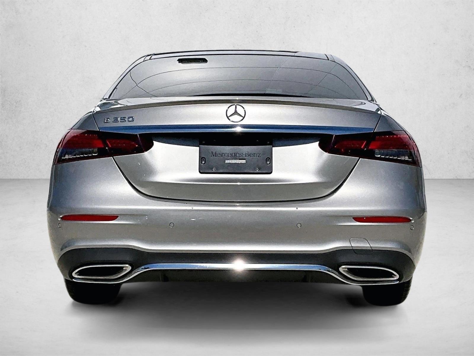2022 Mercedes Benz E 350 Sedan photo 4