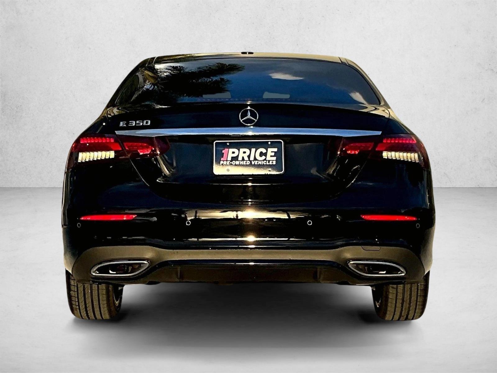 2022 Mercedes Benz E 350 Sedan photo 4