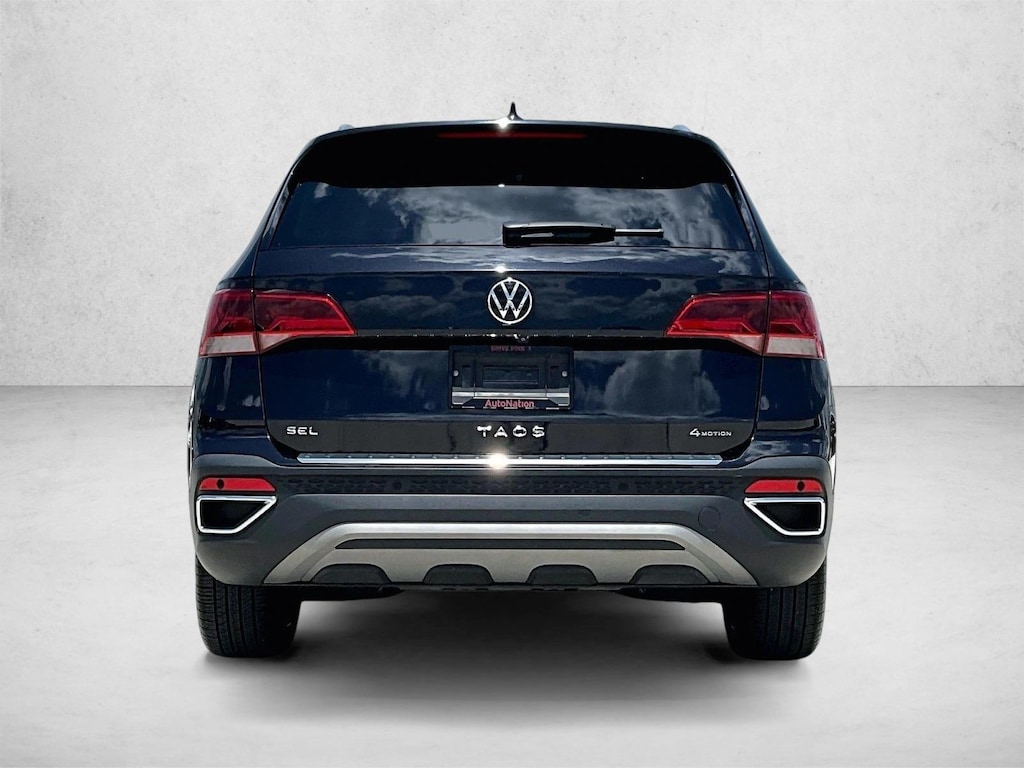 Used 2022 Volkswagen Taos 1.5T SEL 4MOTION SUV