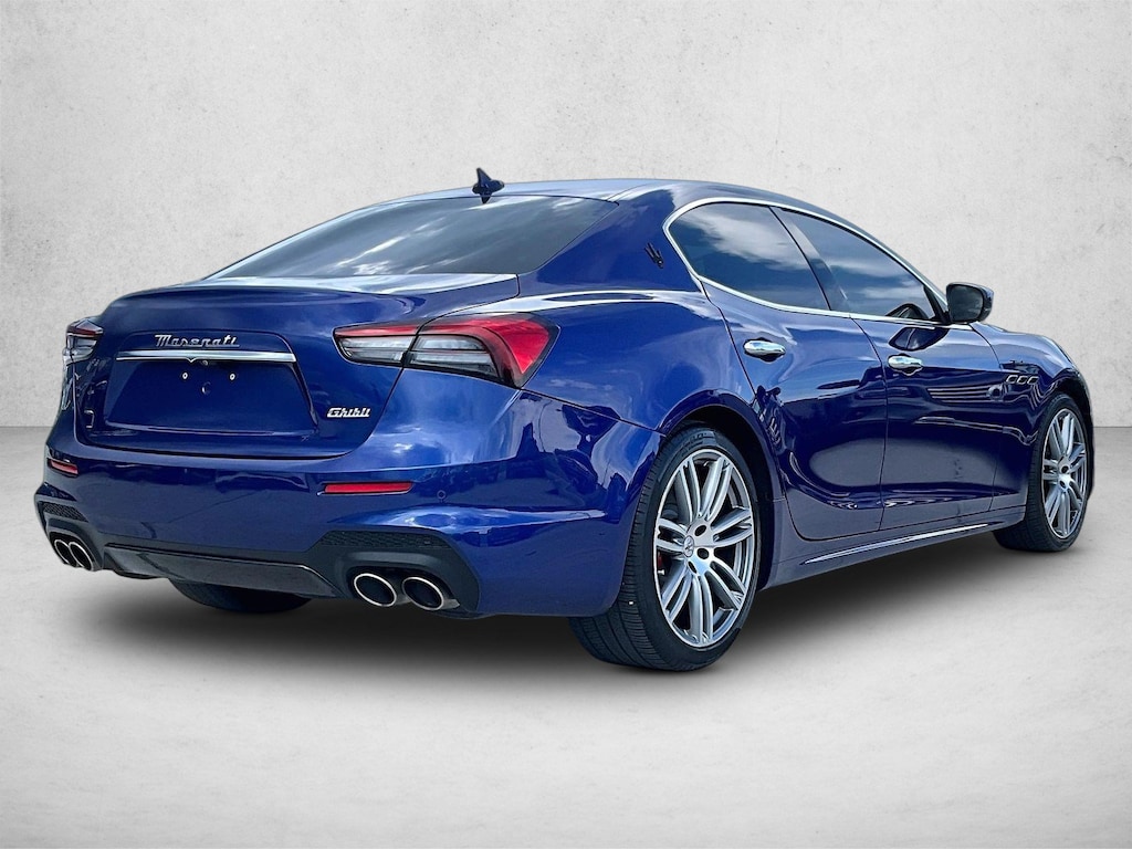 Used 2022 Maserati Ghibli Modena Sedan