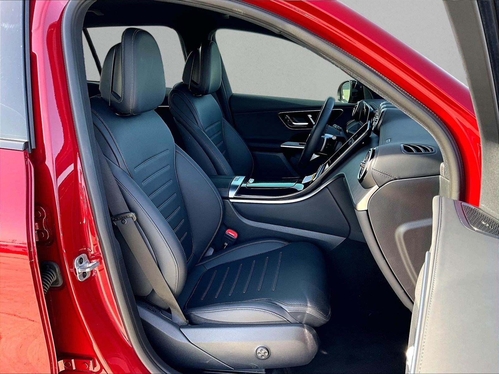 2026 Mercedes-Benz GLC Base - Photo 9