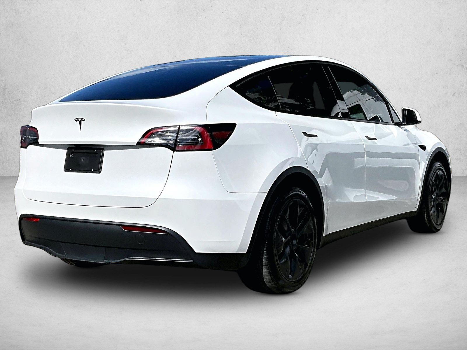 Used 2025 Tesla Model Y Long Range with VIN 7SAYGDED9SA356551 for sale in Coconut Creek, FL