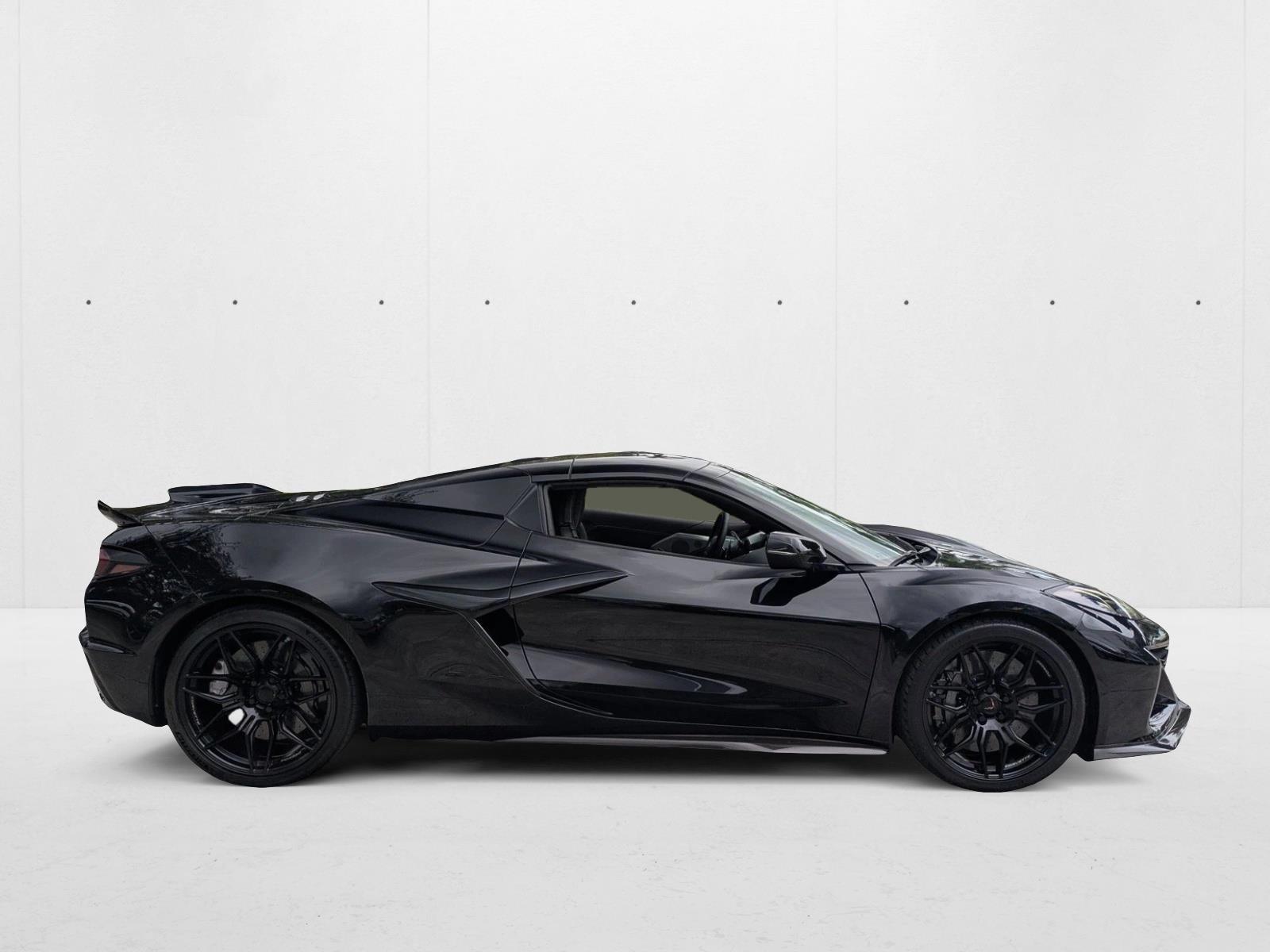 2024 Chevrolet Corvette Z06 2LZ Convertible photo 4