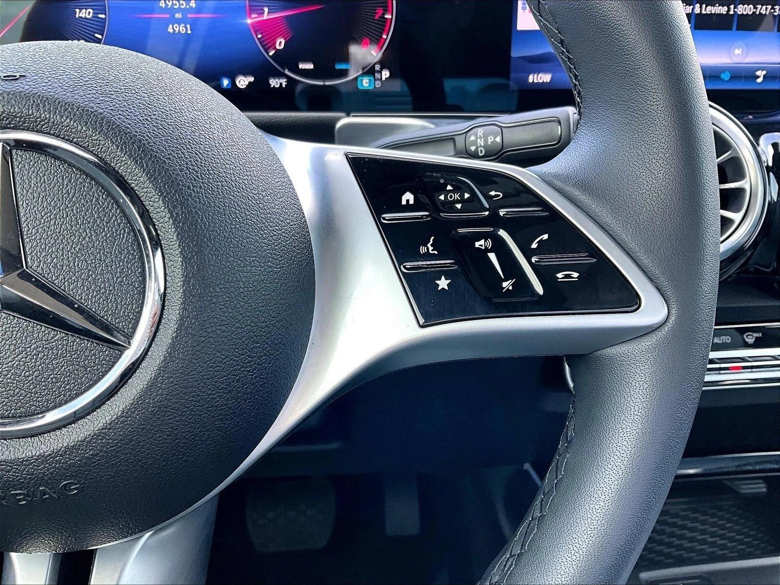 2026 Mercedes-Benz GLB GLB 250 - Photo 21