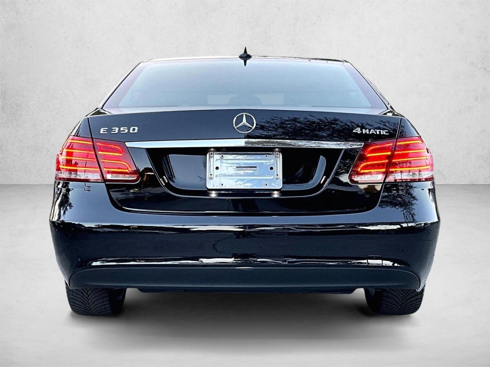 2014 Mercedes Benz E 350 4MATIC Sedan photo 4