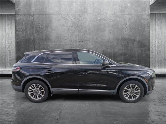 2019 Lincoln Nautilus Select photo 4