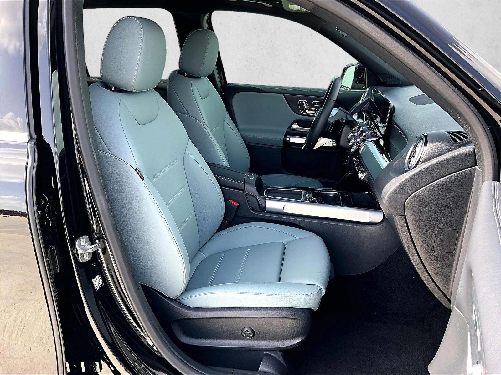 2026 Mercedes-Benz GLB GLB 250 - Photo 9