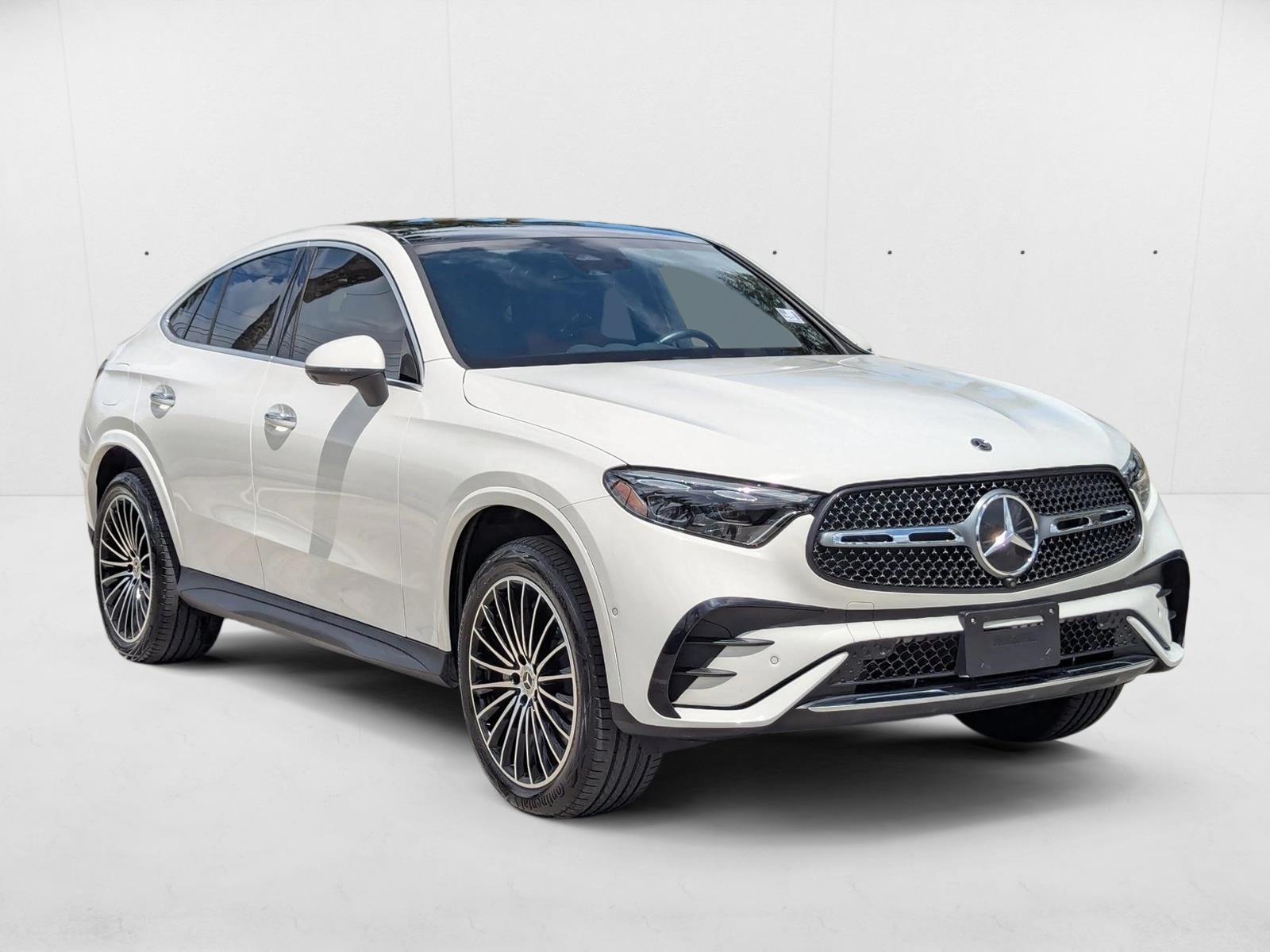 2024 Mercedes Benz GLC 4MATIC Coupe photo 3