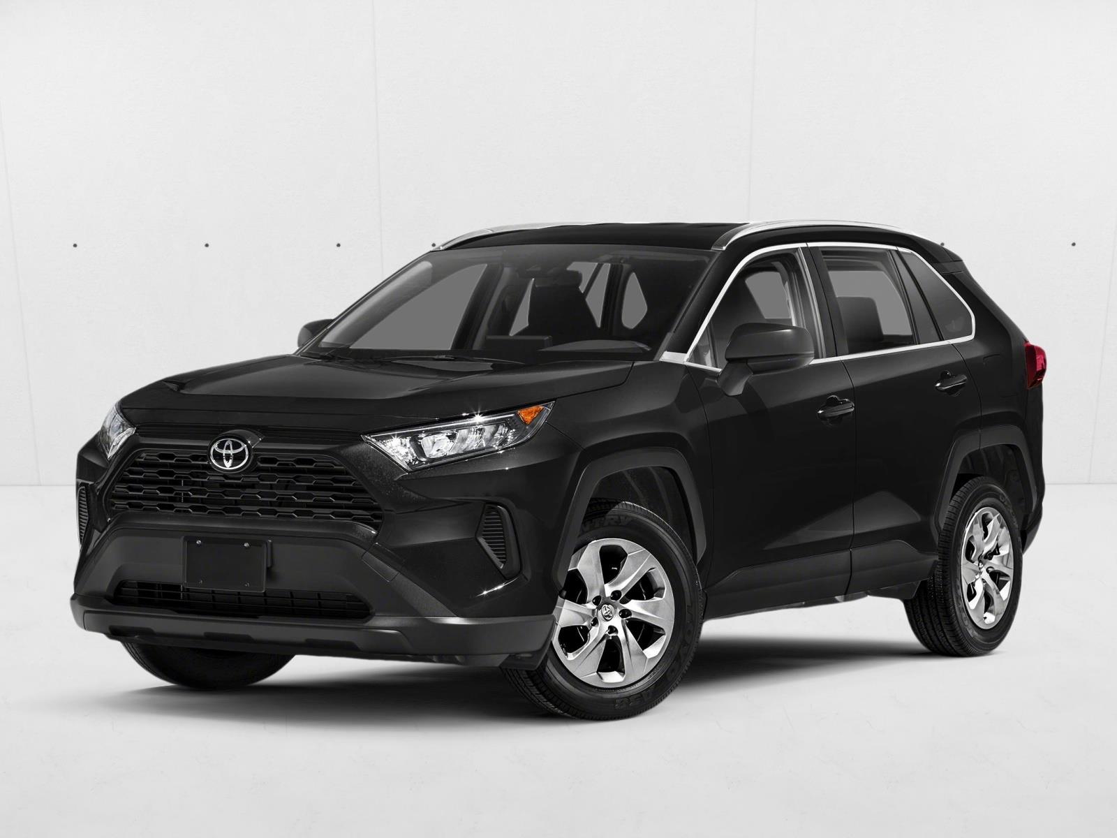 2021 Toyota RAV4 LE FWD's photo