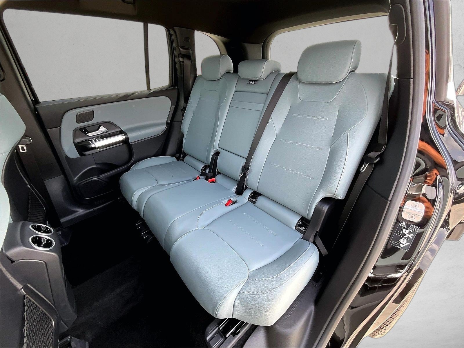 2026 Mercedes-Benz GLB GLB 250 - Photo 28