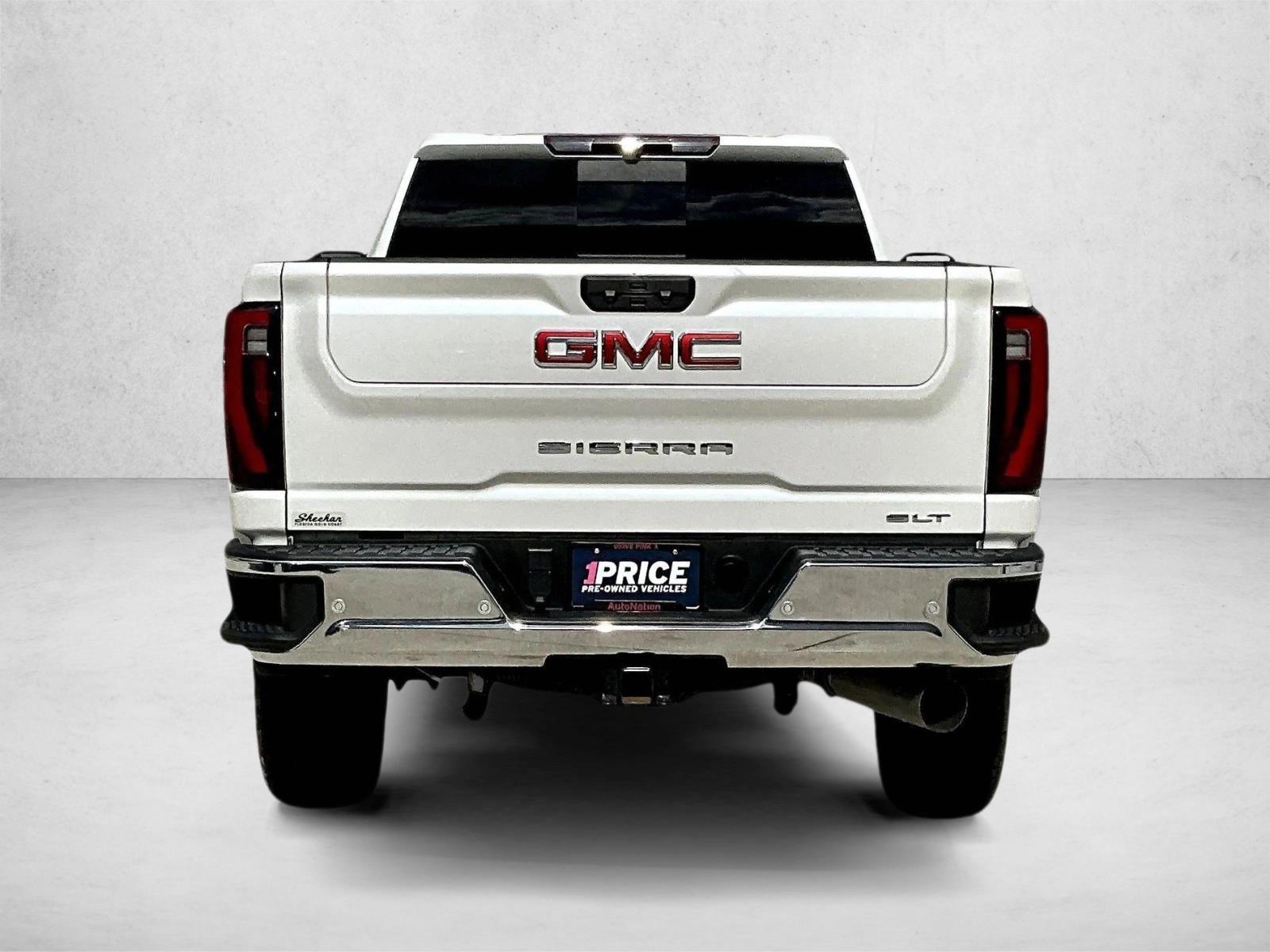 2024 Gmc Sierra HD SLT photo 4