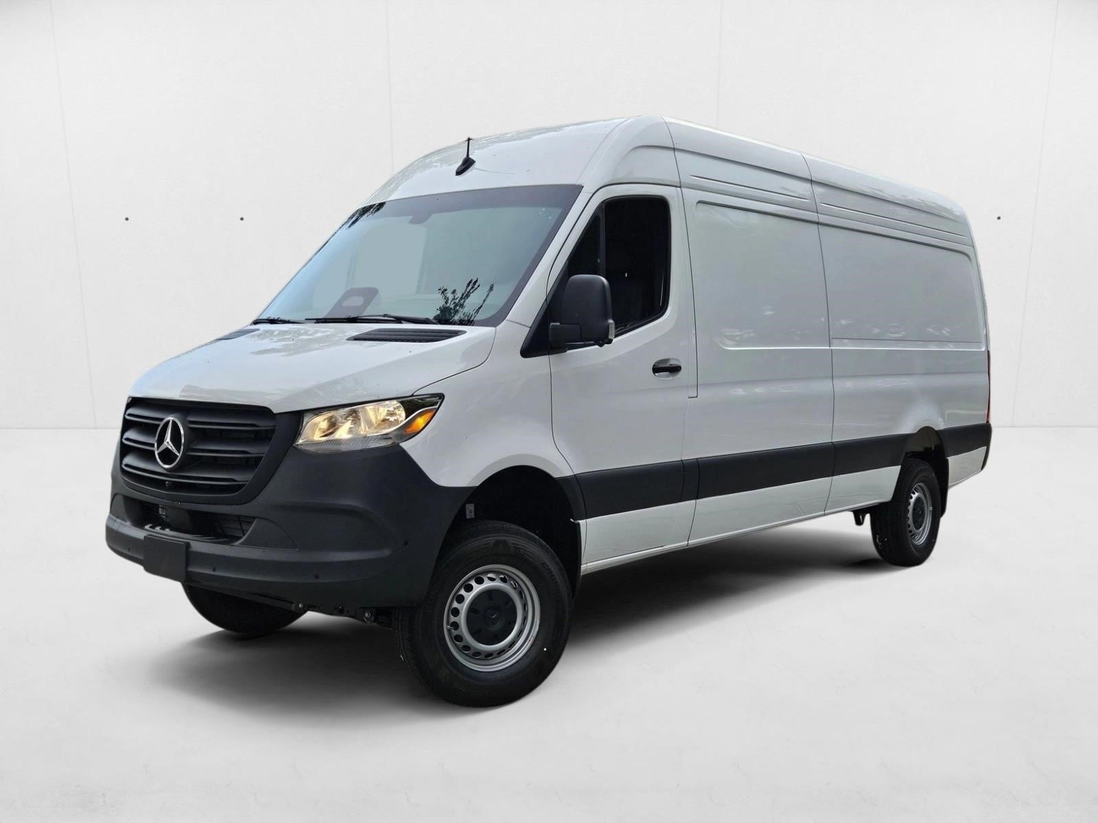 2025 Mercedes-Benz Sprinter Cargo Van Base's photo