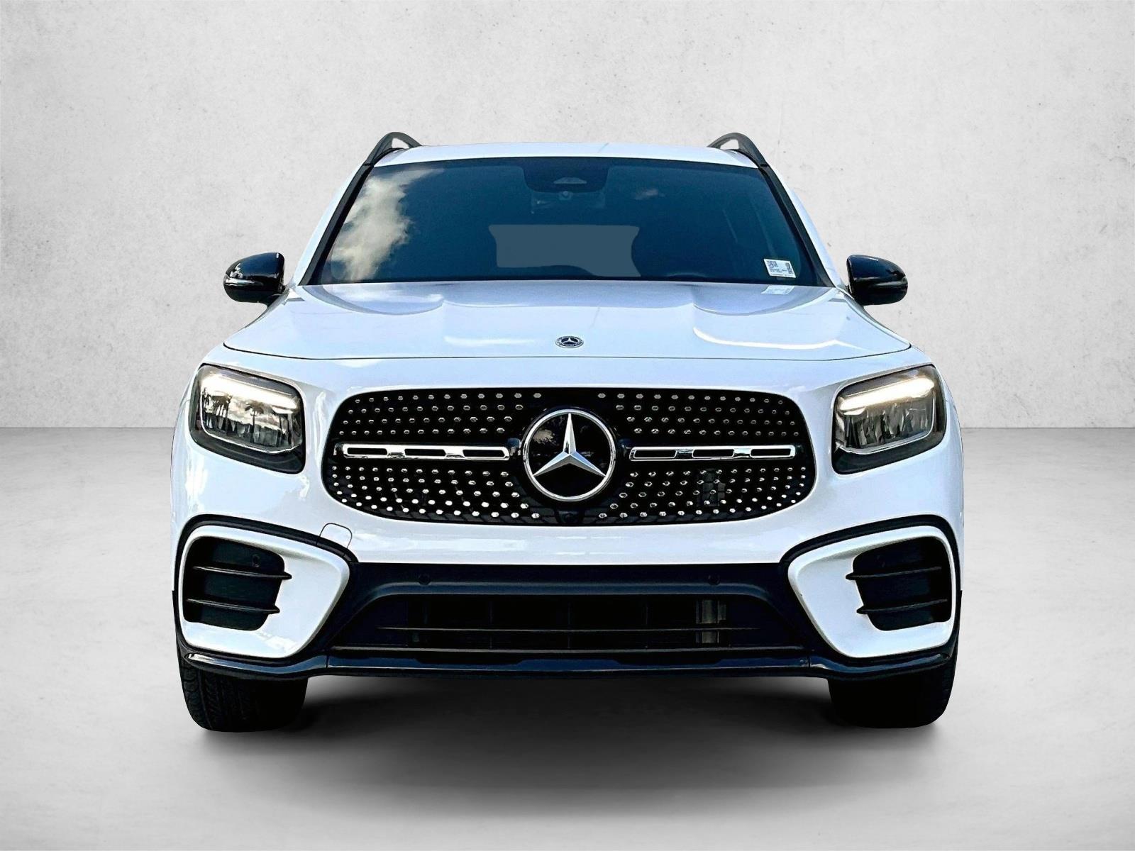 2025 Mercedes Benz GLB 250 photo 2
