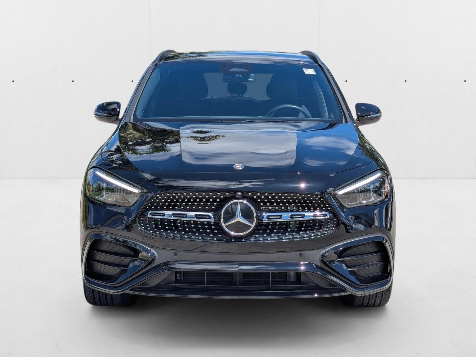 2025 Mercedes Benz GLA 250 photo 2