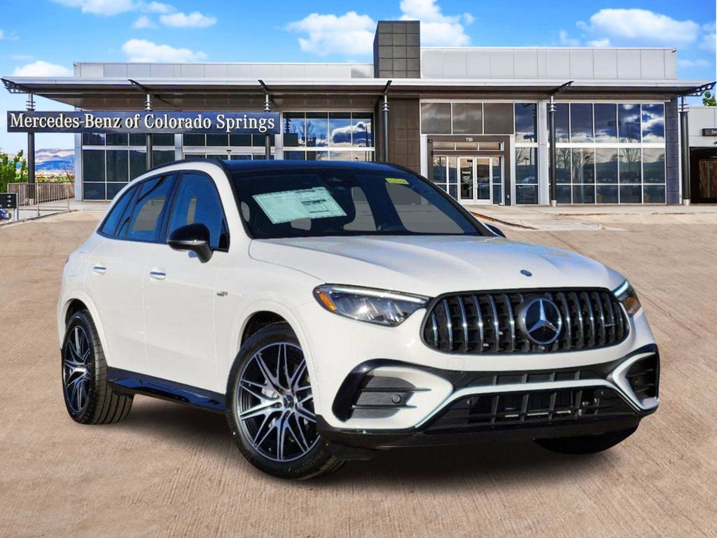 2025 Mercedes-Benz GLC AMG GLC43's photo