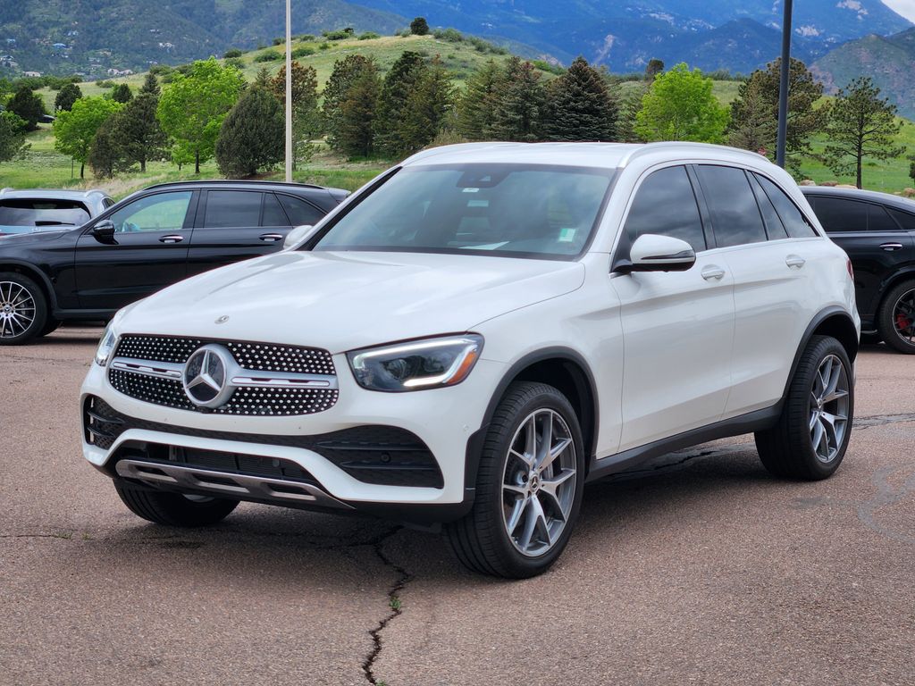 2022 Mercedes Benz GLC 300 4MATIC photo 3