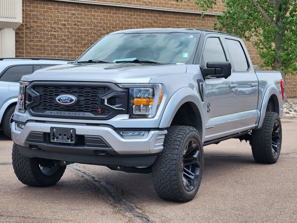 2023 Ford F-150 XLT photo 3