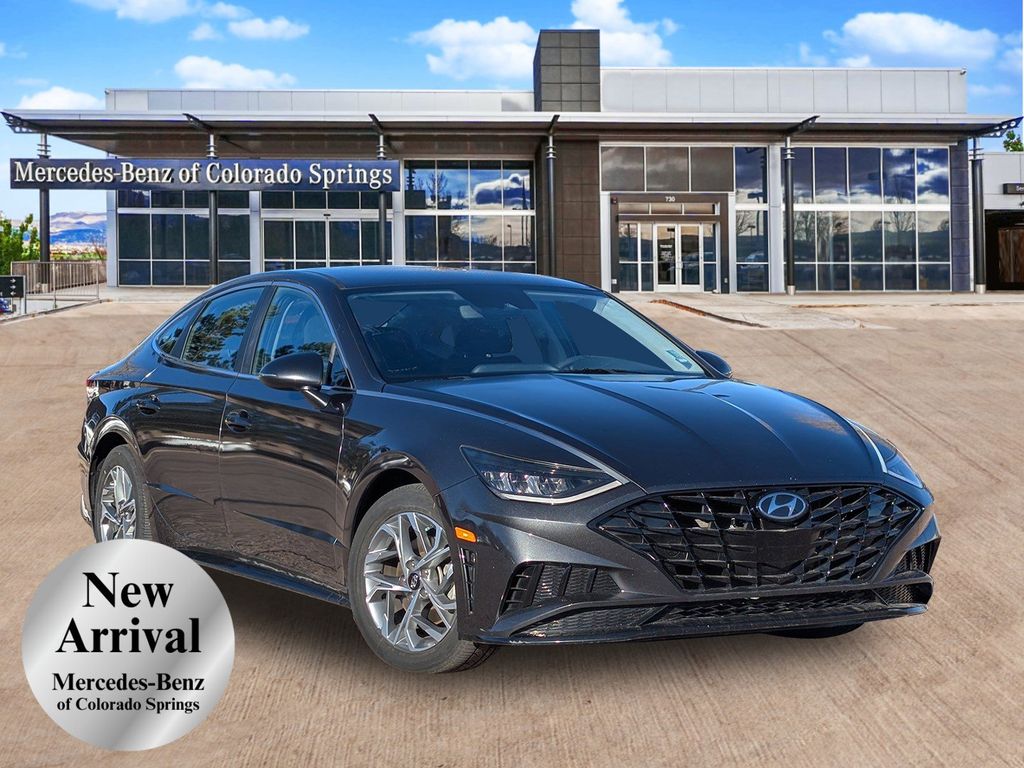 2022 Hyundai Sonata SEL's photo
