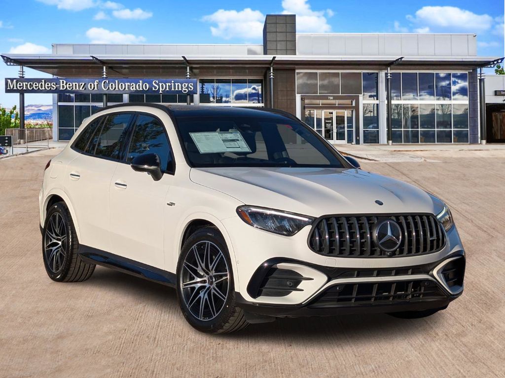 2026 Mercedes-Benz GLC AMG GLC43's photo